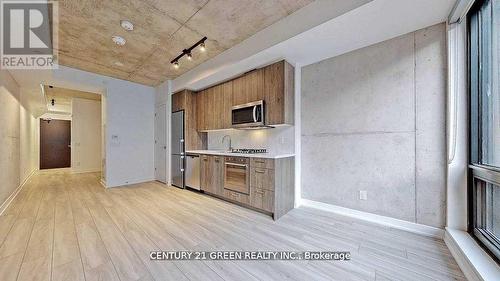 204 - 458 Richmond Street W, Toronto, ON - Indoor Photo Showing Kitchen