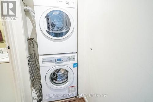 705 - 25 Grenville Street, Toronto, ON - Indoor Photo Showing Laundry Room