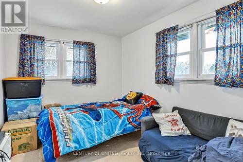 813 Norwood Terrace, Peterborough, ON - Indoor Photo Showing Bedroom