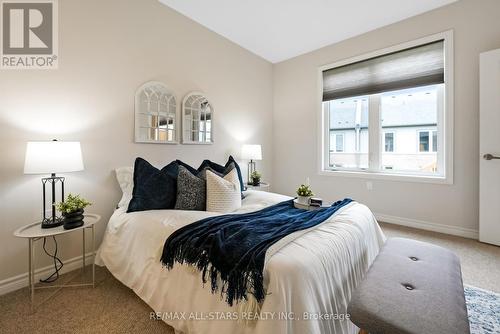 29 - 17 Lakewood Crescent, Kawartha Lakes, ON - Indoor Photo Showing Bedroom