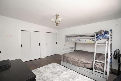 12 Princess Ann Circle, St. Catharines, ON - Indoor Photo Showing Bedroom