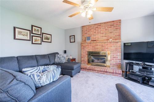 123 1/2 Keefer Road, Thorold, ON - Indoor Photo Showing Living Room With Fireplace