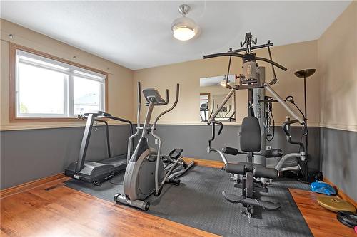 79 Republic Avenue, Hamilton, ON - Indoor Photo Showing Gym Room