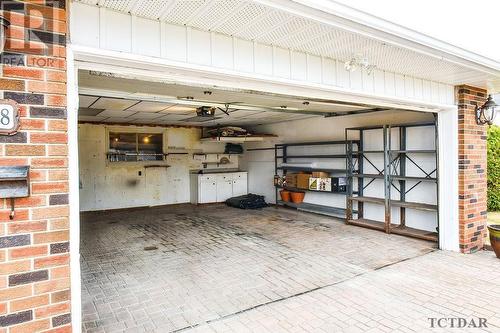208 Frontenac Cres, Timmins, ON - Indoor Photo Showing Garage