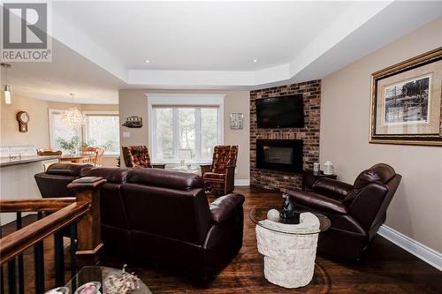 44 Bedard Boulevard, Petawawa, ON - Indoor Photo Showing Living Room With Fireplace