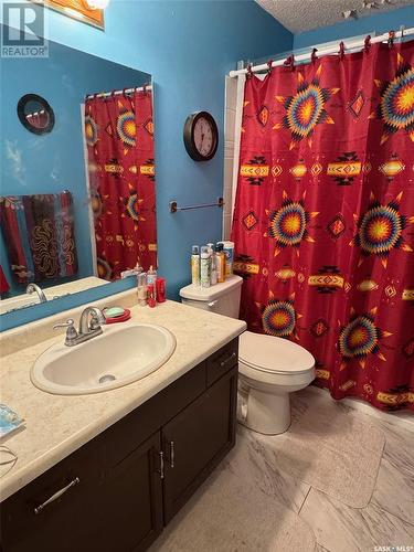 965 Dutkowski Crescent, Regina, SK - Indoor Photo Showing Bathroom