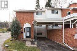 415 KEATS Way Unit# 5  Waterloo, ON N2L 5S7