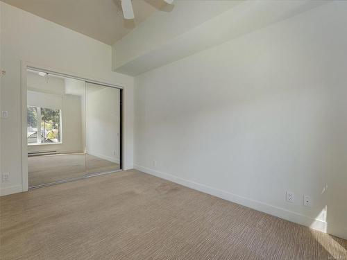 404-1375 Bear Mountain Pkwy, Langford, BC - Indoor Photo Showing Other Room