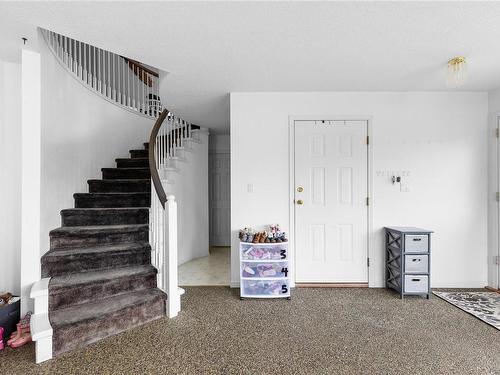 115 Denman Dr, Qualicum Beach, BC - Indoor Photo Showing Other Room