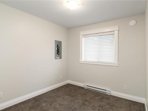 4580 Bonnieview Pl, Saanich, BC - Indoor Photo Showing Other Room