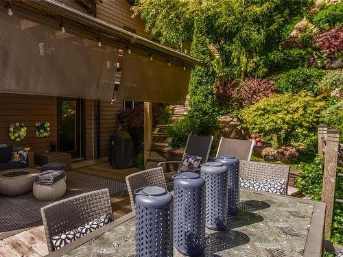 301 Woodhaven Dr, Nanaimo, BC - Outdoor With Deck Patio Veranda With Exterior