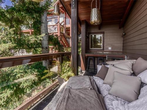 301 Woodhaven Dr, Nanaimo, BC - Outdoor With Exterior