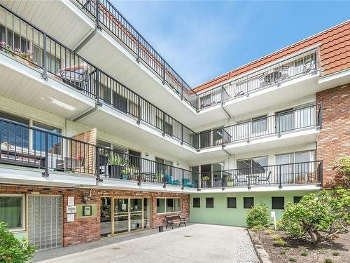 129-1680 Poplar Ave, Saanich, BC - Outdoor With Balcony