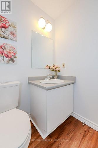 2 - 486 Beechwood Drive, Waterloo, ON - Indoor Photo Showing Bathroom