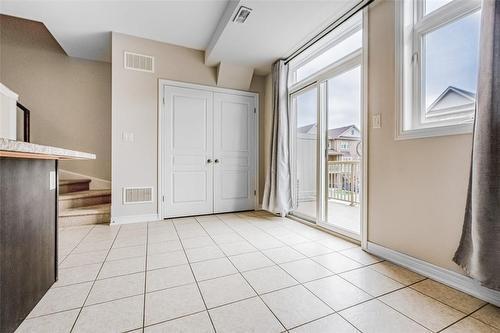 4129 Palermo Common, Burlington, ON - Indoor Photo Showing Other Room