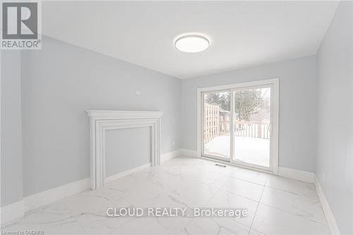 Upper - 477 Glancaster Road, Hamilton, ON - Indoor Photo Showing Other Room