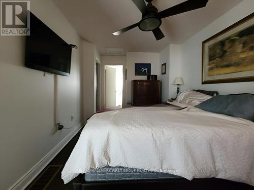 2 - 1635 Pickering Parkway, Pickering, ON - Indoor Photo Showing Bedroom