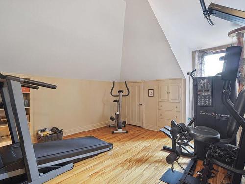 Bedroom - 26 Av. Du Parc, Laval (Laval-Des-Rapides), QC - Indoor Photo Showing Gym Room