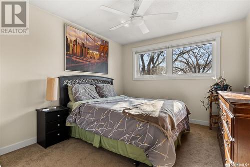 1030 Fort Street, Regina, SK - Indoor Photo Showing Bedroom