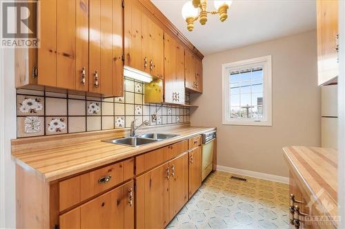 732 Borthwick Avenue, Ottawa, ON - Indoor Photo Showing Kitchen With Double Sink