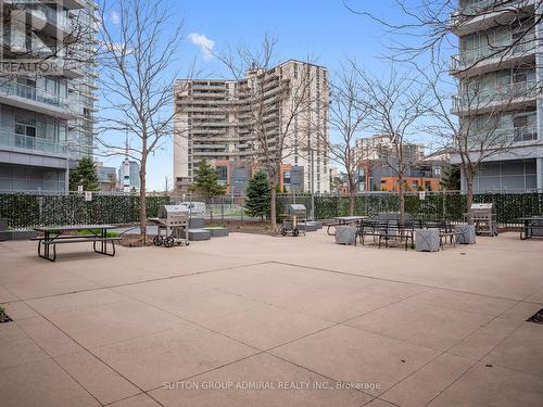 1105 - 66 Forest Manor Road, Toronto, ON - Outdoor
