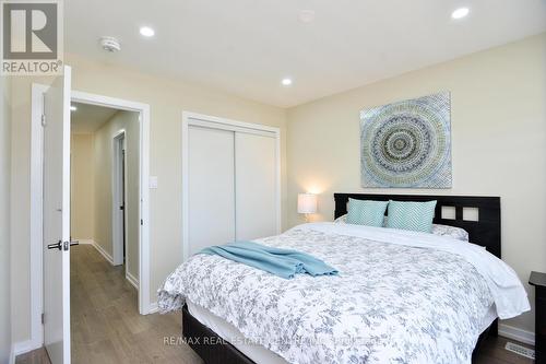 123 Bedrock Drive, Hamilton, ON - Indoor Photo Showing Bedroom