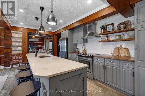 152179 12Th Line, East Garafraxa, ON - Indoor Photo Showing Kitchen With Upgraded Kitchen