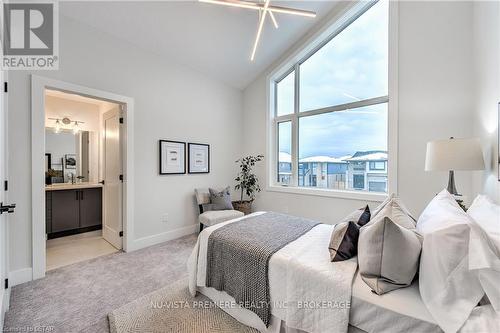 260 Crestview Drive, Middlesex Centre, ON - Indoor Photo Showing Bedroom