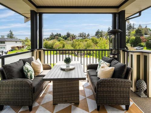 652 Kent Rd, Saanich, BC - Outdoor With Balcony With Exterior