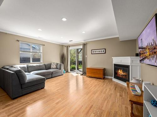 2203 Bolt Ave, Comox, BC - Indoor Photo Showing Living Room With Fireplace