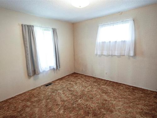 3764 15Th Ave, Port Alberni, BC - Indoor Photo Showing Other Room