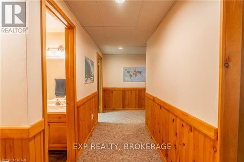 10288 Riverside Drive, Lambton Shores (Grand Bend), ON - Indoor Photo Showing Other Room