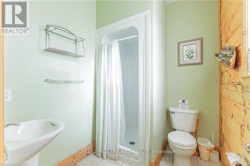 71852 Sunview Avenue Avenue, Bluewater, ON - Indoor Photo Showing Bathroom