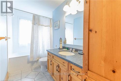 71852 Sunview Avenue Avenue, Bluewater, ON - Indoor Photo Showing Bathroom
