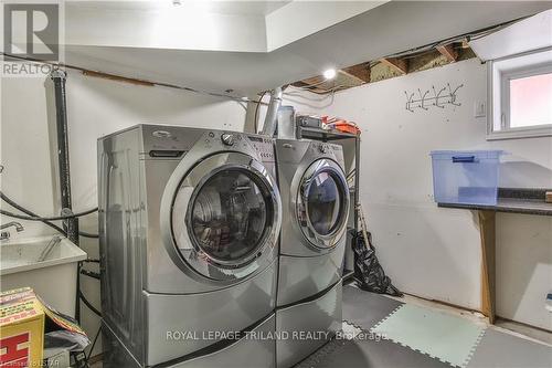 250 Briscoe Street E, London, ON - Indoor Photo Showing Laundry Room