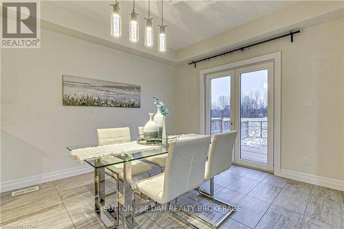 1889 Cedarpark Drive, London, ON - Indoor Photo Showing Dining Room