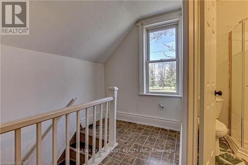 385 Elm Street W, Chatham-Kent, ON - Indoor Photo Showing Other Room