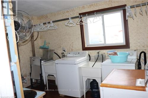 8180 Owl Cage Road, Bayham, ON - Indoor Photo Showing Laundry Room
