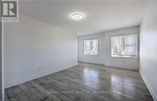 815 Apricot Drive, London, ON - Indoor Photo Showing Other Room
