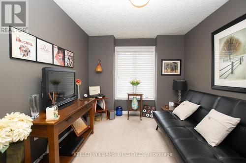 82 - 464 Commissioners Road W, London, ON - Indoor