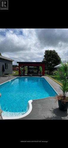 487412 30Th Sideroad, Mono, ON - Outdoor With In Ground Pool
