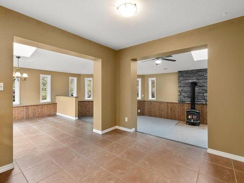 3281 Juniper Drive, Naramata, BC - Indoor Photo Showing Other Room