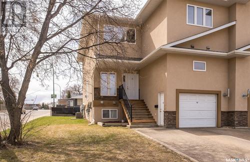 1 211 20Th Street W, Prince Albert, SK - Outdoor With Facade