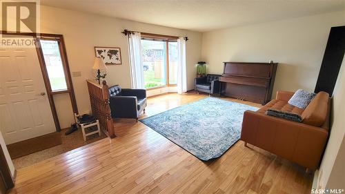 1628 Barton Drive, Prince Albert, SK - Indoor Photo Showing Living Room