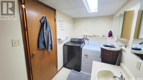 1628 Barton Drive, Prince Albert, SK - Indoor Photo Showing Laundry Room