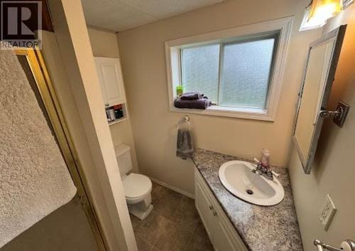 1339 Kallyn Road, Williams Lake, BC - Indoor Photo Showing Bathroom