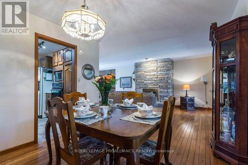 50 Greenfield Park, Belleville, ON - Indoor Photo Showing Dining Room