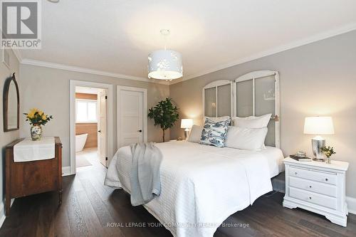 24 Delayne Drive, Aurora, ON - Indoor Photo Showing Bedroom