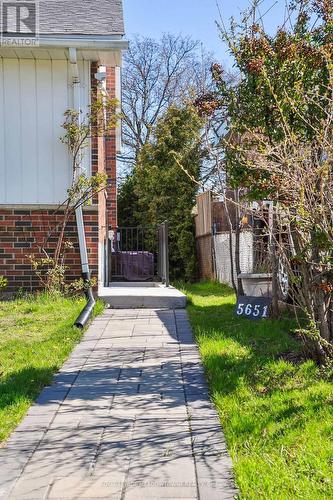 Bsmt - 5651 Turney Drive, Mississauga, ON - Outdoor
