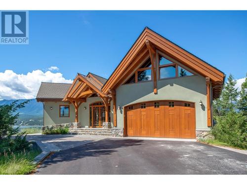 4750 Lakehill  Road, Windermere, BC - Outdoor